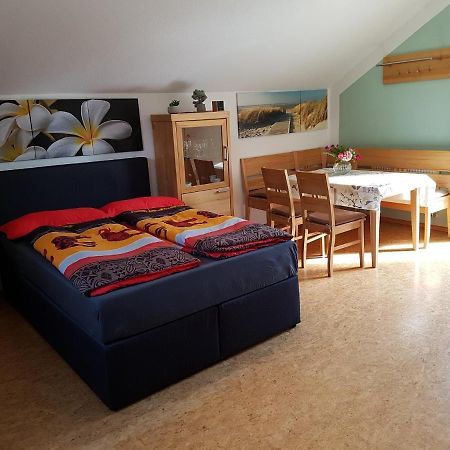 Ferienwohnung Robl Roetz Bagian luar foto